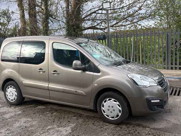 Peugeot Partner Tepee Estate/Jeep, Diesel, 2016, Brown