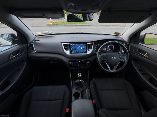 Hyundai Tucson SUV, Diesel, 2016, White