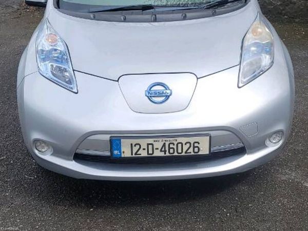 Nissan Leaf Hatchback, Electric, 2012, Silver