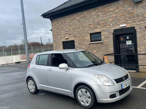 Suzuki Swift Hatchback, Petrol, 2007, Silver