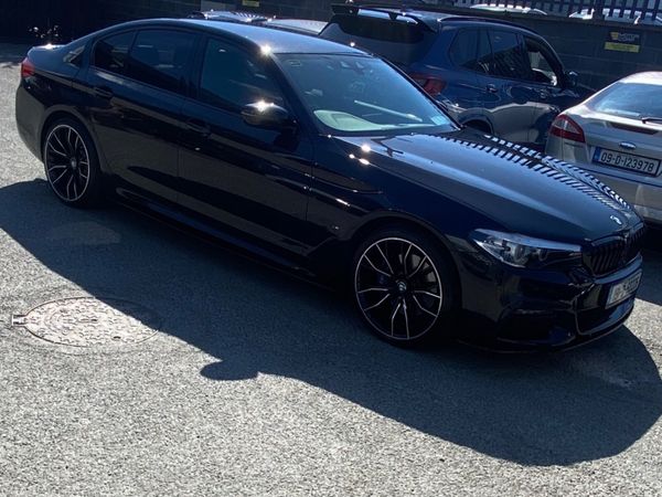 BMW 5-Series Saloon, Petrol Plug-in Hybrid, 2019, Black