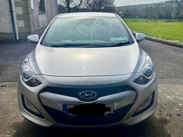 Hyundai i30 Hatchback, Diesel, 2014, Silver