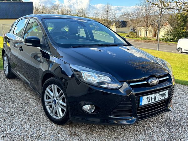 Ford Focus Hatchback, Petrol, 2013, Black