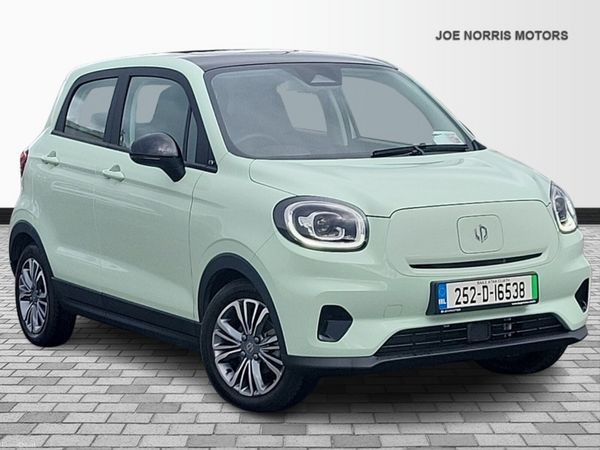 Leapmotor T03 Hatchback, Electric, 2025, Green