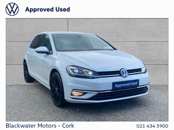 Volkswagen Golf Hatchback, Petrol, 2018, White