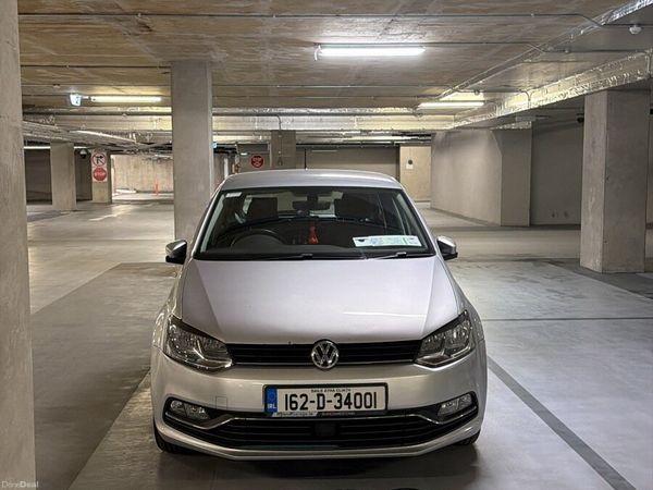 Volkswagen Polo Hatchback, Petrol, 2016, Silver