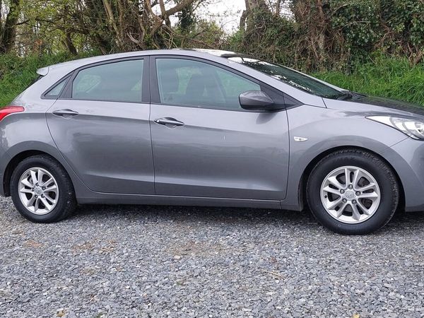 Hyundai i30 Hatchback, Diesel, 2014, Grey
