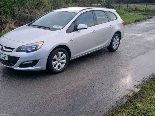 Opel Astra Estate, Diesel, 2015, Silver