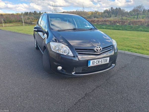 Toyota Auris Hatchback, Diesel, 2010, Black