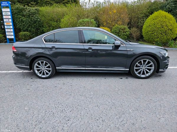 Volkswagen Passat Saloon, Diesel, 2015, Grey