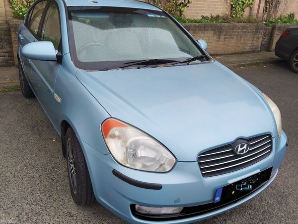 Hyundai Accent Saloon, Petrol, 2006, Blue