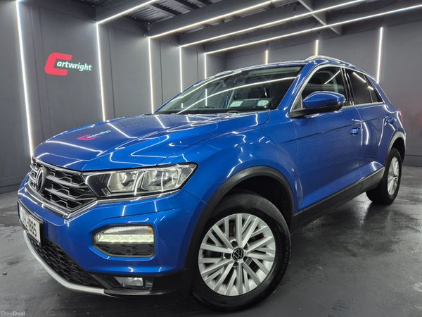 Volkswagen T-Roc SUV, Diesel, 2021, Blue