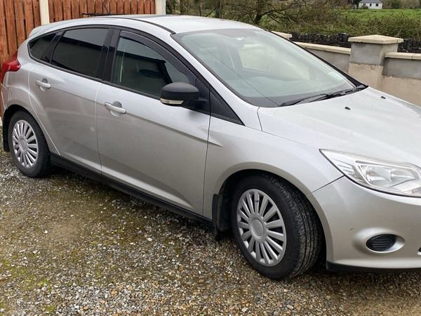 Ford Focus Hatchback, Diesel, 2012, Silver