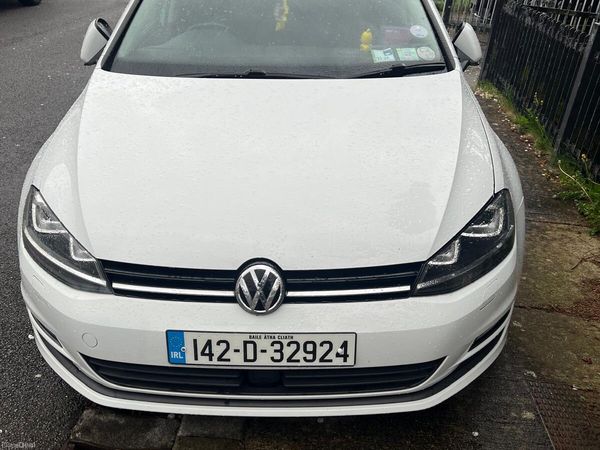 Volkswagen Golf Hatchback, Petrol, 2014, White