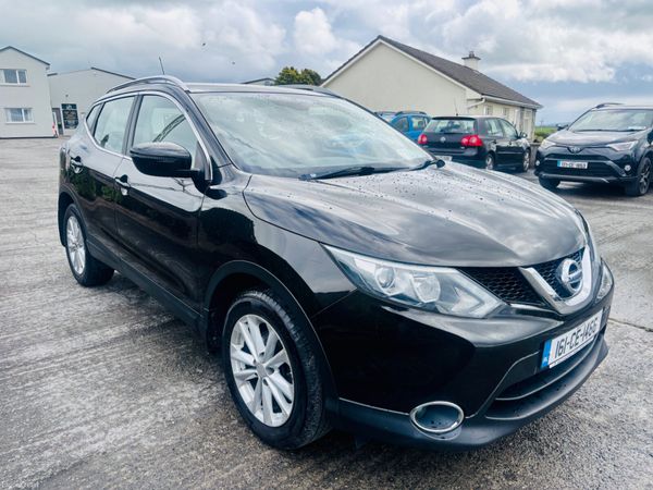Nissan Qashqai Hatchback, Diesel, 2016, Black