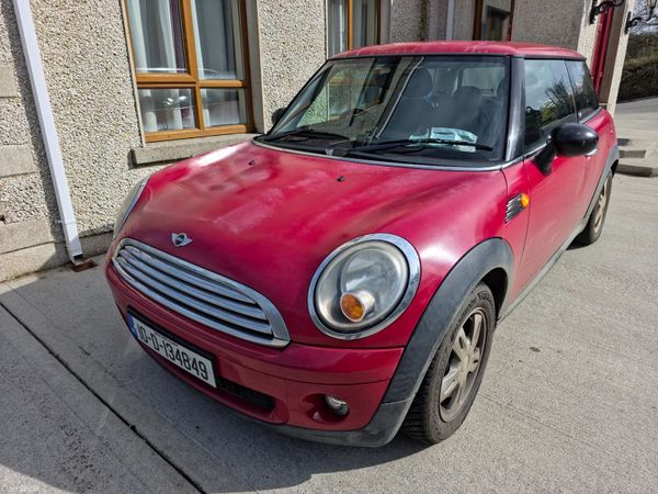 Mini First Hatchback, Petrol, 2010, Red