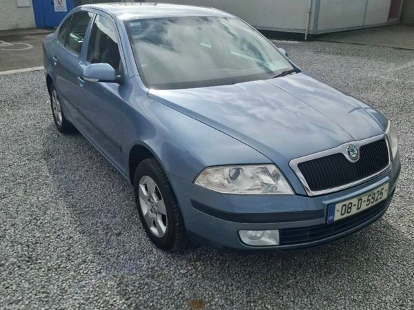 Skoda Octavia Hatchback, Petrol, 2008, Grey