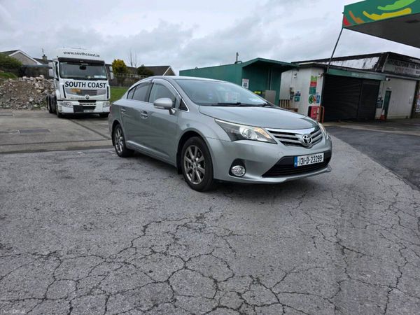 Toyota Avensis Saloon, Diesel, 2013, Grey