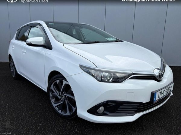 Toyota Auris Hatchback, Diesel, 2017, White