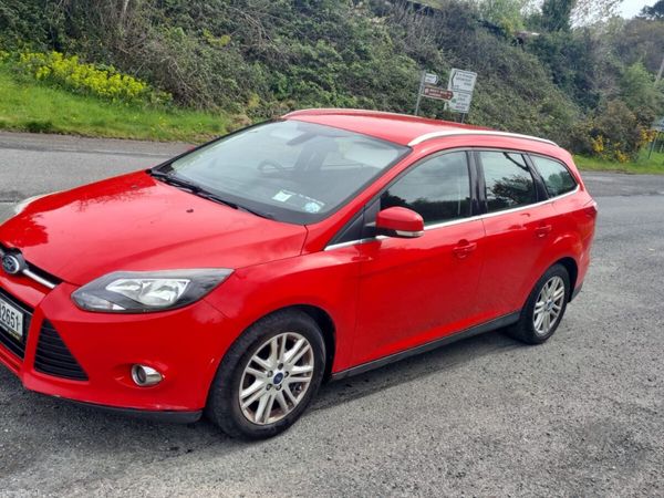 Ford Focus Estate, Diesel, 2013, Red