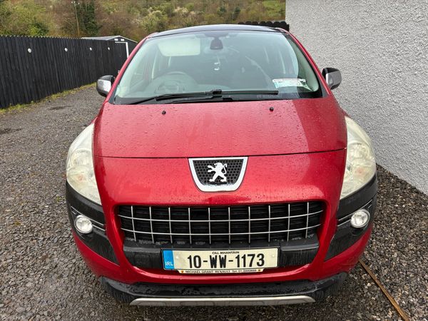 Peugeot 3008 MPV, Diesel, 2010, Red