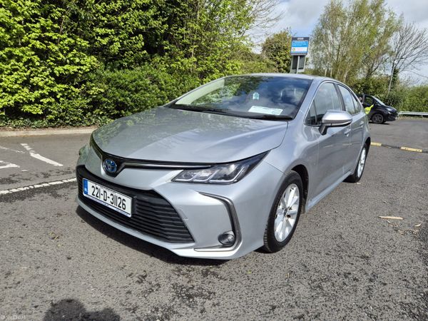 Toyota Corolla Saloon, Petrol Hybrid, 2022, Grey