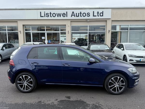 Volkswagen Golf Hatchback, Petrol, 2020, Blue