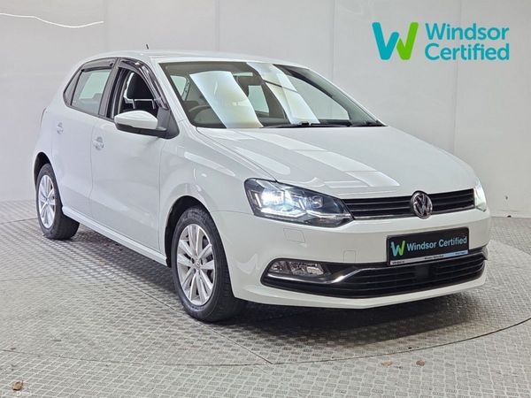 Volkswagen Polo Hatchback, Petrol, 2017, White