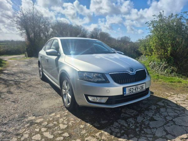 Skoda Octavia Saloon, Diesel, 2015, Silver