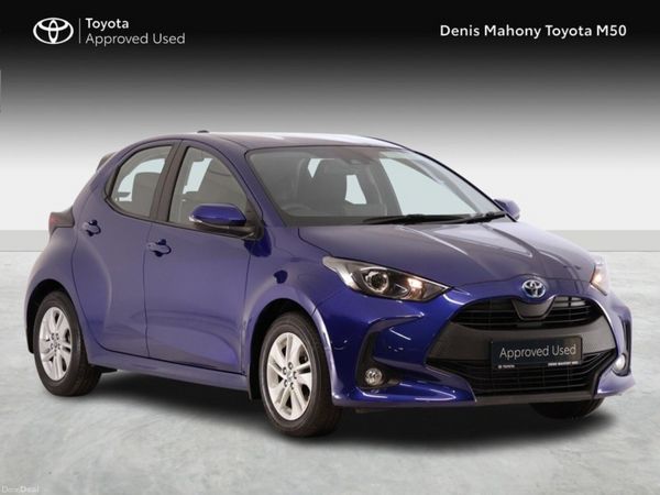 Toyota Yaris Hatchback, Petrol Hybrid, 2023, Blue