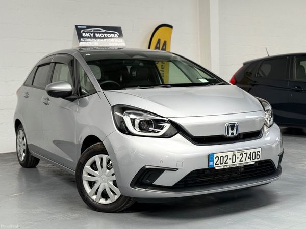 Honda Jazz Hatchback, Petrol Hybrid, 2020, Silver