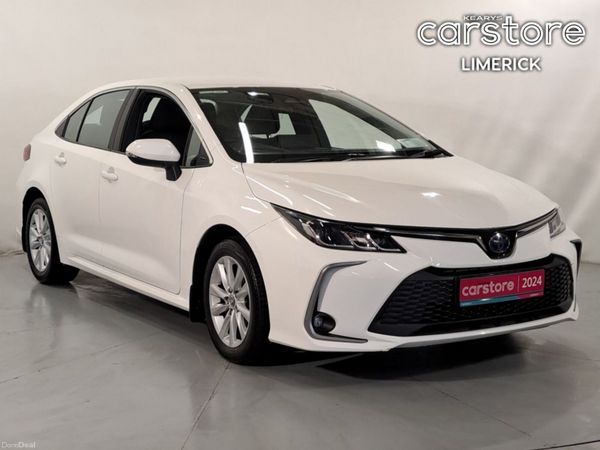 Toyota Corolla Saloon, Petrol Hybrid, 2024, White