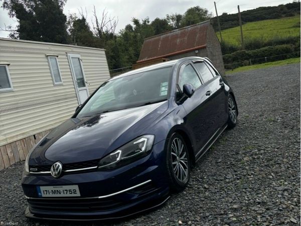 Volkswagen Golf Hatchback, Diesel, 2017, Blue