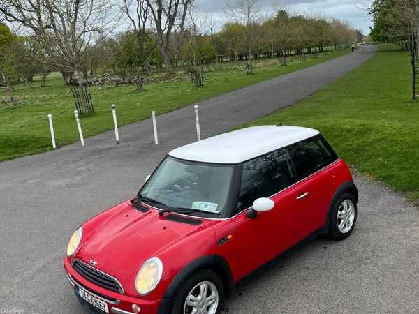 Mini One Hatchback, Petrol, 2004, Red