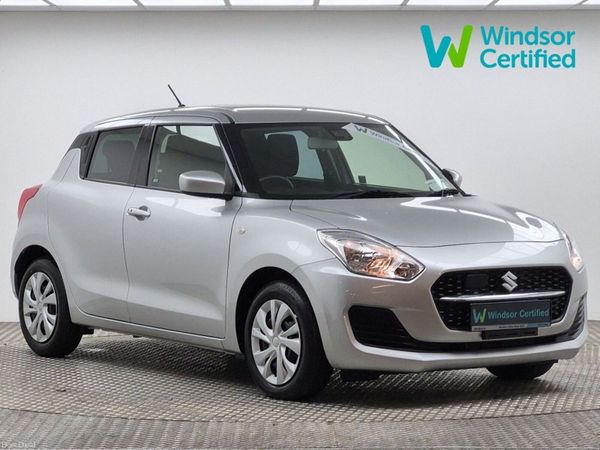 Suzuki Swift Hatchback, Petrol, 2018, Silver