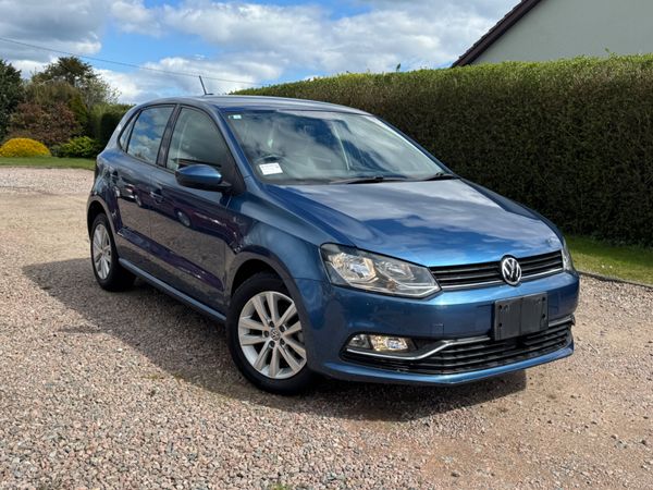 Volkswagen Polo Hatchback, Petrol, 2017, Blue