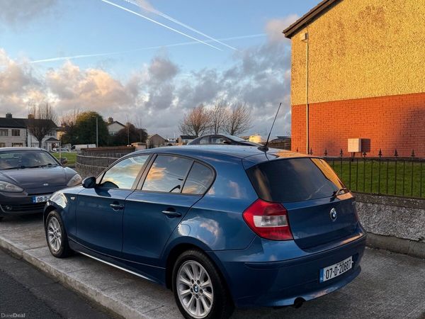 BMW 1-Series Hatchback, Petrol, 2007, Blue