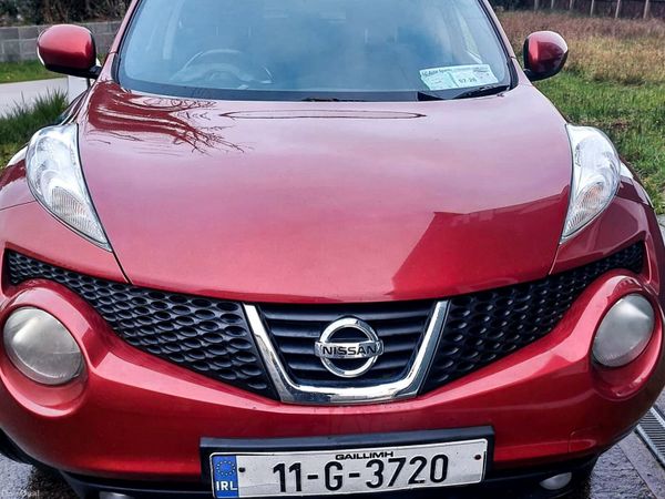 Nissan Juke SUV, Diesel, 2011, Red