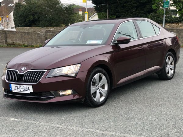 Skoda Superb Hatchback, Diesel, 2015, Red