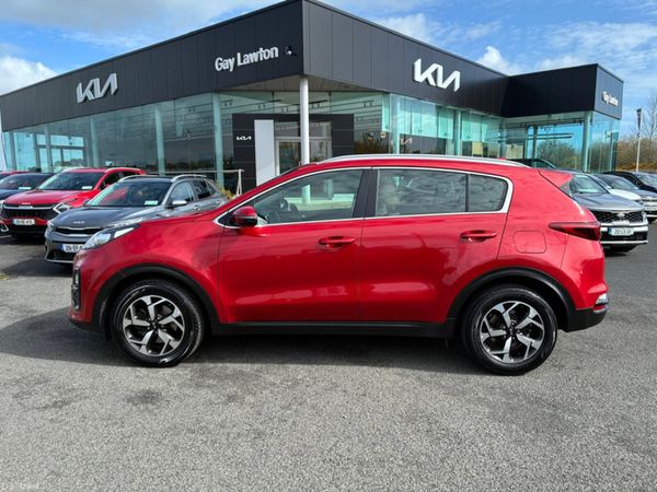 Kia Sportage MPV, Diesel, 2020, Red