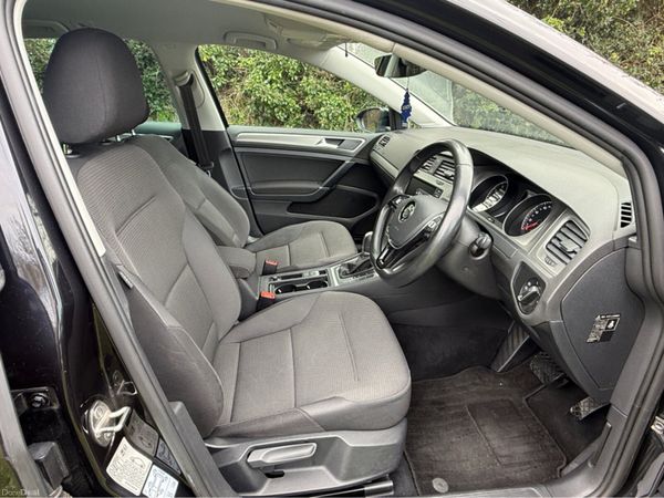 Volkswagen Golf Estate, Petrol, 2017, Black
