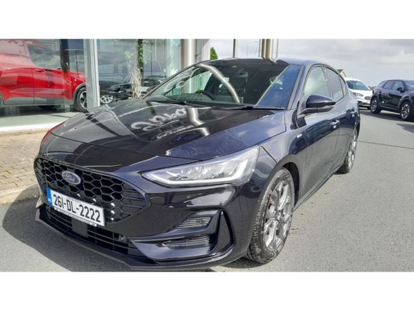 Ford Focus Hatchback, Diesel, 2026, Black