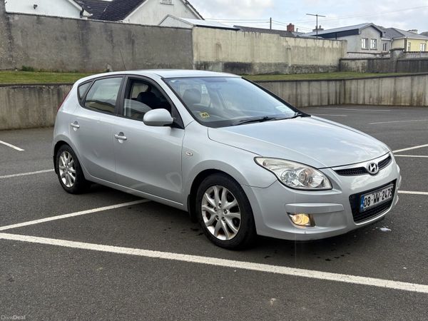Hyundai i30 Hatchback, Diesel, 2008, Silver