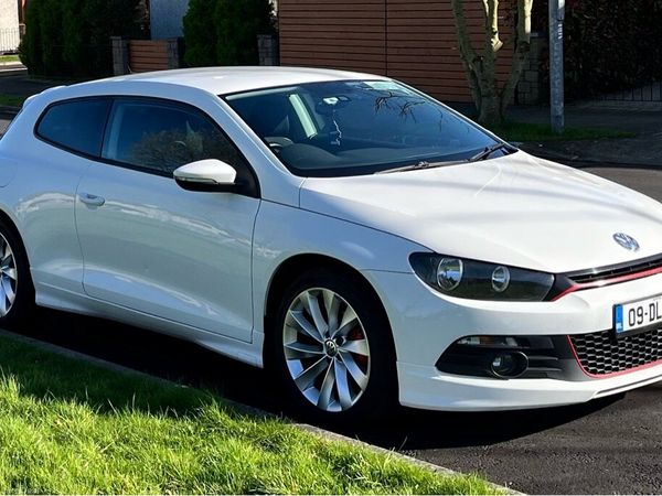 Volkswagen Scirocco Hatchback, Diesel, 2009, White