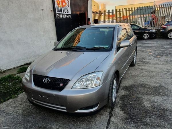 Toyota Corolla Hatchback, Petrol, 2001, Silver