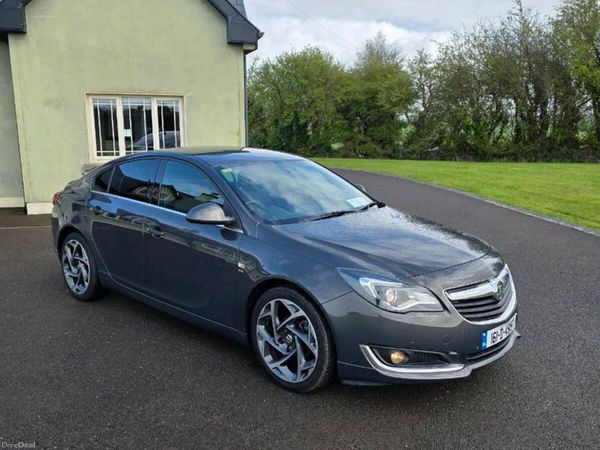 Vauxhall Insignia Hatchback, Diesel, 2016, Grey