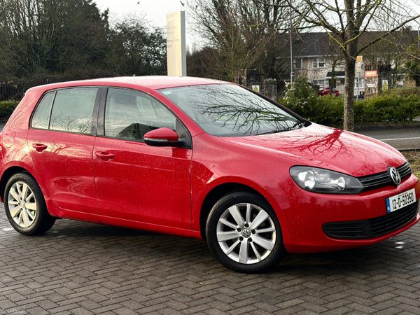 Volkswagen Golf Hatchback, Diesel, 2012, Red