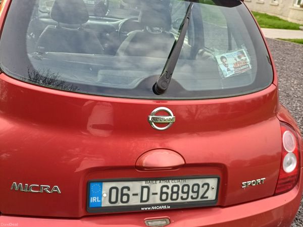 Nissan Micra Hatchback, Petrol, 2006, Red