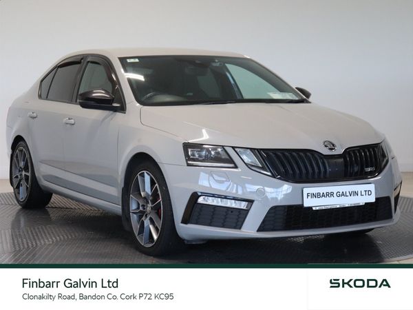 Skoda Octavia Hatchback, Diesel, 2019, Grey