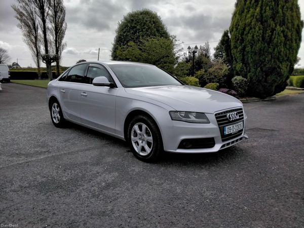 Audi A4 Saloon, Petrol, 2009, Silver